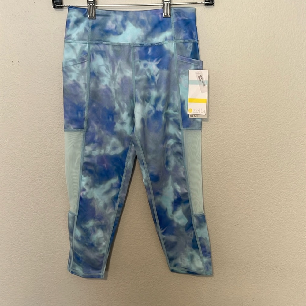 Zella High Waist crop yoga pants. Size girls Large (10/12)